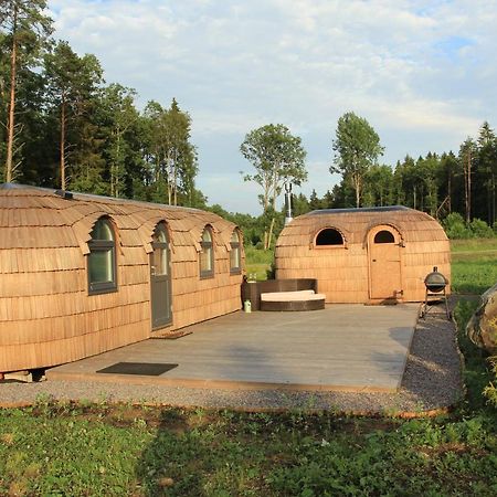 Kuldallika Igloo House And Iglusauna Kullamae Ngoại thất bức ảnh